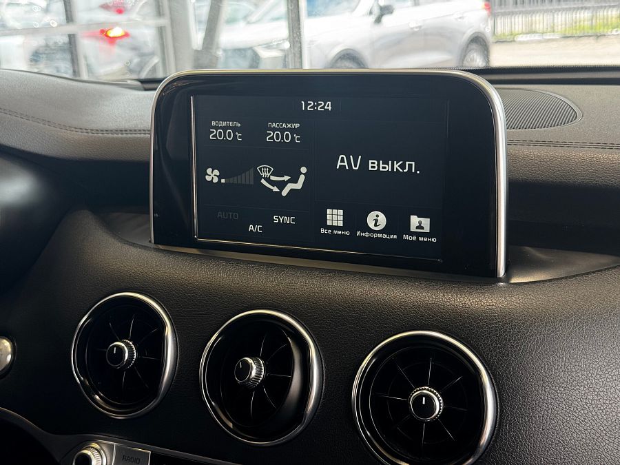 Kia Stinger 2.0 AT (247 л.с.) 4WD, 2018
