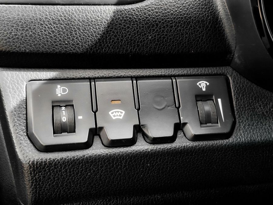 Kia Rio 5-speed 1.6 MT (123 л.с.), 2011 Kia Rio 5-speed 1.6 MT (123 л.с.), 2011