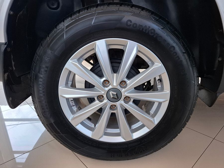 Renault Duster 1.6 MT (117 л.с.) 4WD, 2021