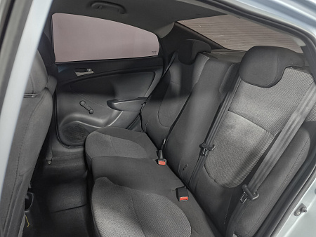 Hyundai Solaris 1.4 MT (107 л.с.), 2011 Hyundai Solaris 1.4 MT (107 л.с.), 2011 — купить в Нижнем Новгороде