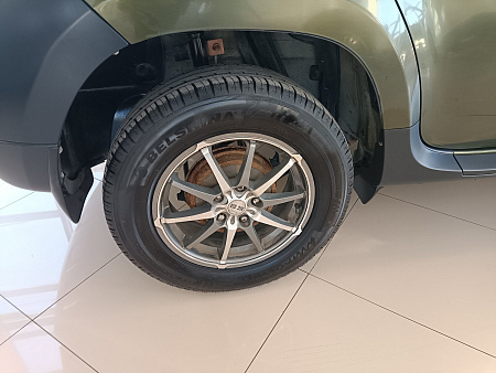 Renault Duster 1.6 MT (114 л.с.) 4WD, 2015 — купить в Нижнем Новгороде