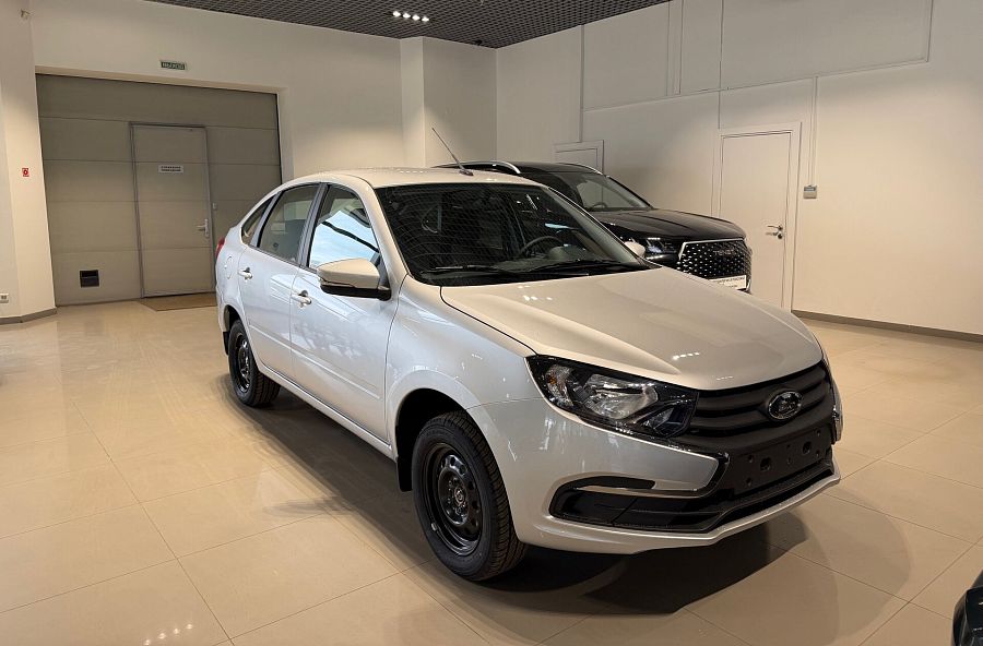 Lada (Ваз) Granta 1.6 MT (90 л.с.), 2026 Lada (Ваз) Granta 1.6 MT (90 л.с.), 2026