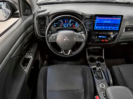 Mitsubishi Outlander 2.0 CVT (146 л.с.) 4WD, 2016 — купить в Нижнем Новгороде
