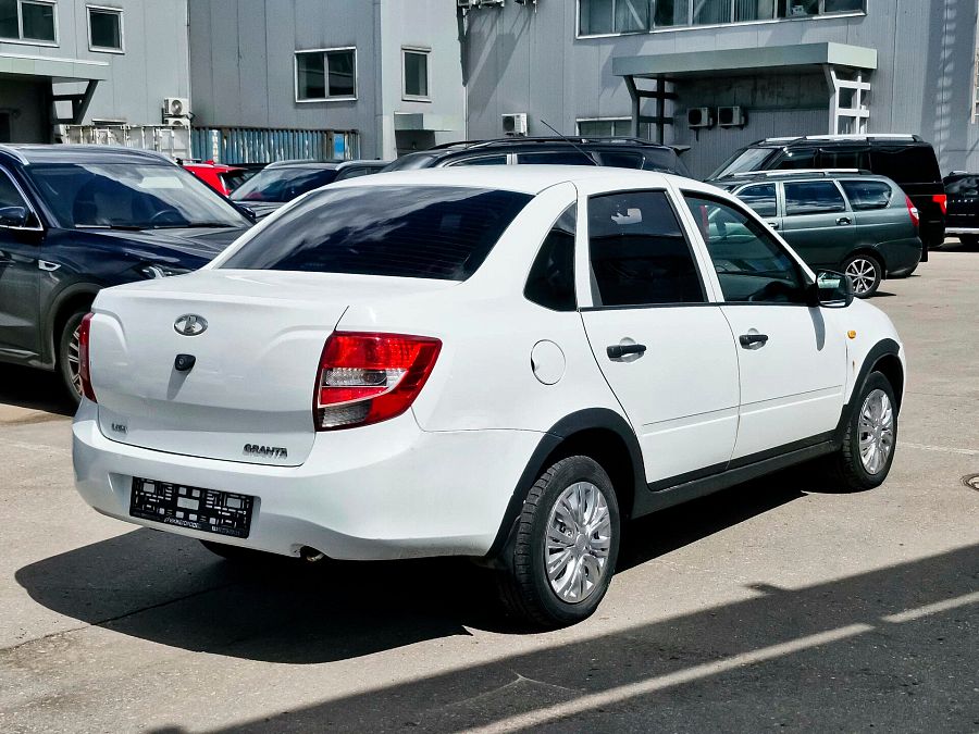 Lada (ВАЗ) Granta 1.6 AT (98 л.с.), 2013