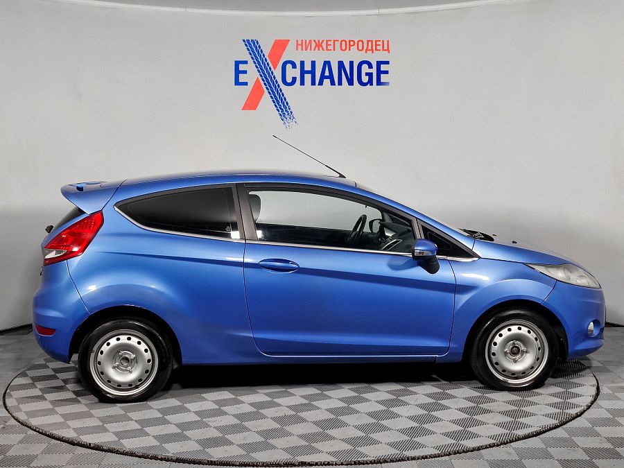 Ford Fiesta 1.4 AT (96 л.с.), 2010