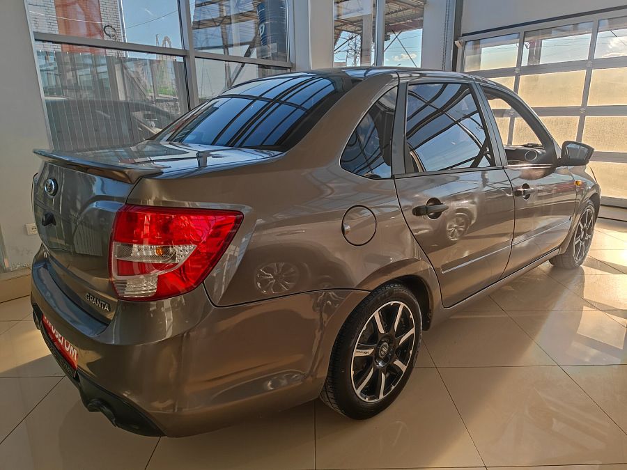 Lada (Ваз) Granta Sport 1.6 MT (106 л.с.), 2017