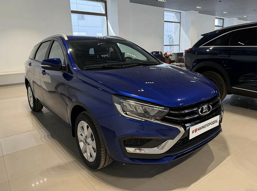 Lada (Ваз) Vesta SW 1.6 CVT (106 л.с.), 2026