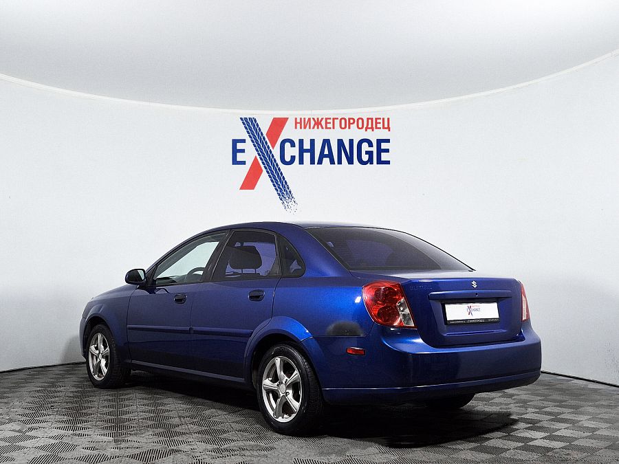 Suzuki Forenza 2.0 MT (127 л.с.), 2003
