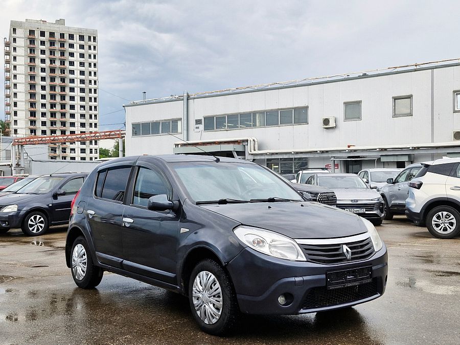 Renault Sandero 1.6 MT (84 л.с.), 2010 Renault Sandero 1.6 MT (84 л.с.), 2010
