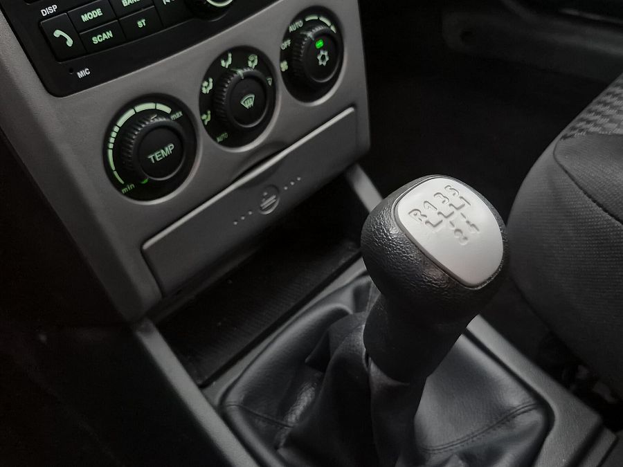 Lada (Ваз) Priora 1.6 MT (98 л.с.), 2012 Lada (Ваз) Priora 1.6 MT (98 л.с.), 2012