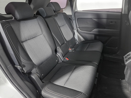Mitsubishi Outlander 2.0 CVT (146 л.с.) 4WD, 2019 — купить в Нижнем Новгороде