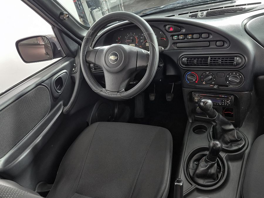 Chevrolet Niva 1.7 MT (80 л.с.) 4WD, 2013 Chevrolet Niva 1.7 MT (80 л.с.) 4WD, 2013