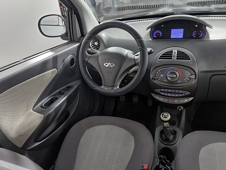Chery IndiS (S18D) 1.3 MT (83 л.с.), 2012