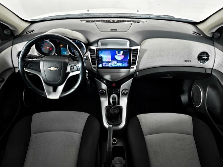 Chevrolet Cruze 1.6 MT (109 л.с.), 2011