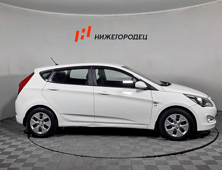 Hyundai Solaris 1.6 AT (123 л.с.), 2014 — купить в Нижнем Новгороде