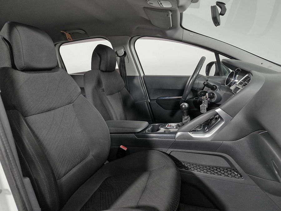 Peugeot 3008 1.6 MT (120 л.с.), 2011