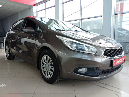Kia Ceed 1.4 MT (100 л.с.), 2014 — купить в Нижнем Новгороде