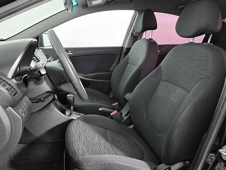 Hyundai Solaris 1.4 AT (107 л.с.), 2015