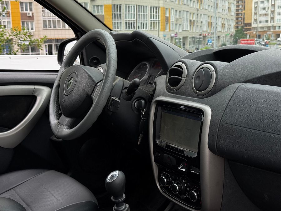 Renault Duster 2.0 MT (135 л.с.) 4WD, 2014
