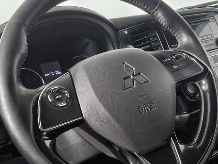 Mitsubishi Outlander 2.0 CVT (146 л.с.) 4WD, 2019 — купить в Нижнем Новгороде