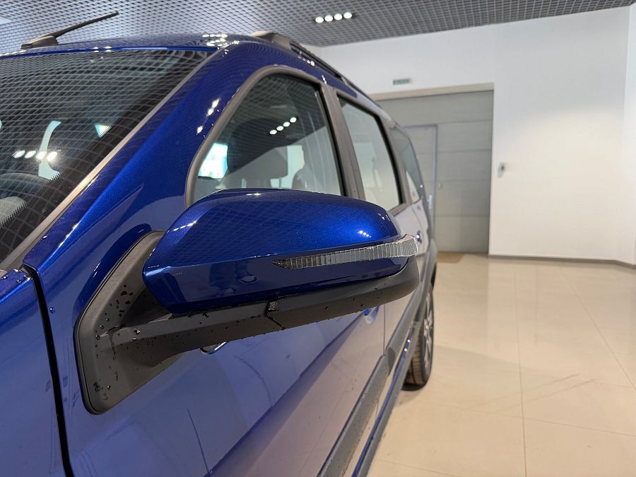 Lada (Ваз) Largus Cross 1.6 MT (106 л.с.), 2026