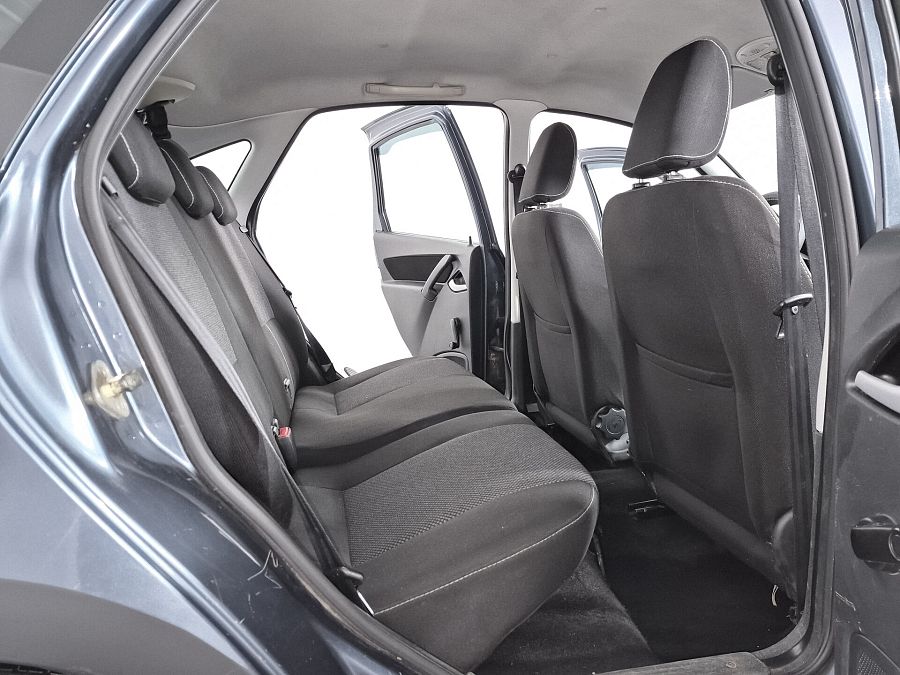Lada (Ваз) Granta 1.6 MT (106 л.с.), 2014 Lada (Ваз) Granta 1.6 MT (106 л.с.), 2014