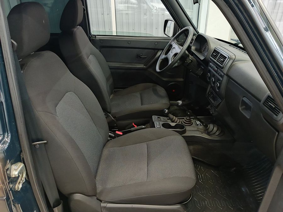 Lada (Ваз) Niva Legend 1.7 MT (83 л.с.) 4WD, 2025
