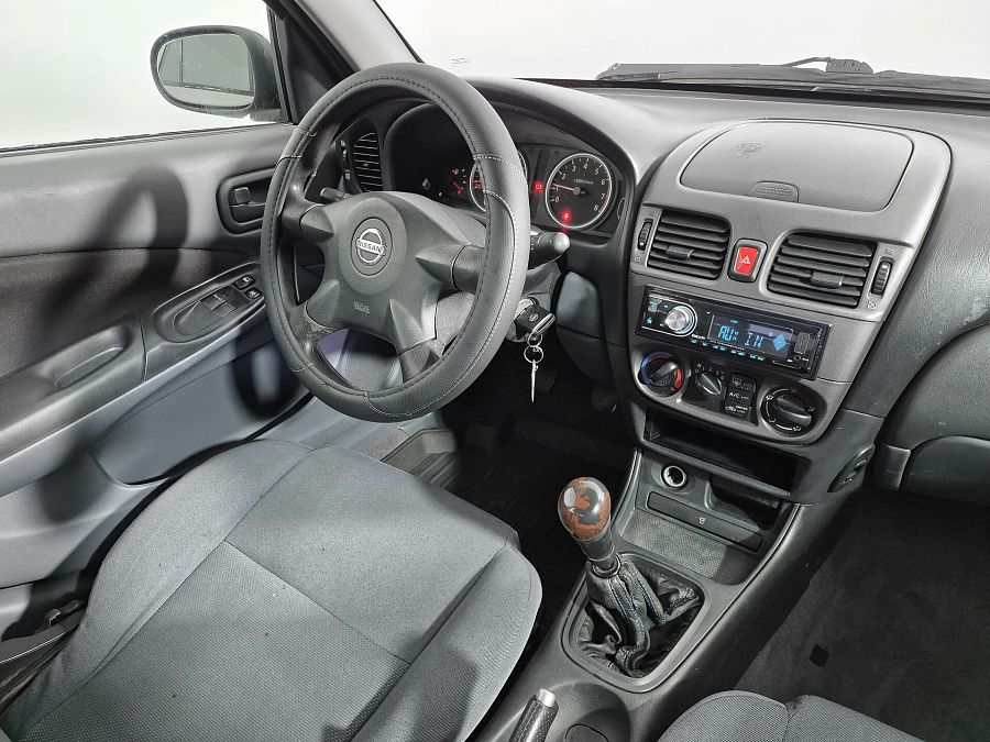 Nissan Almera 1.5 MT (98 л.с.), 2005
