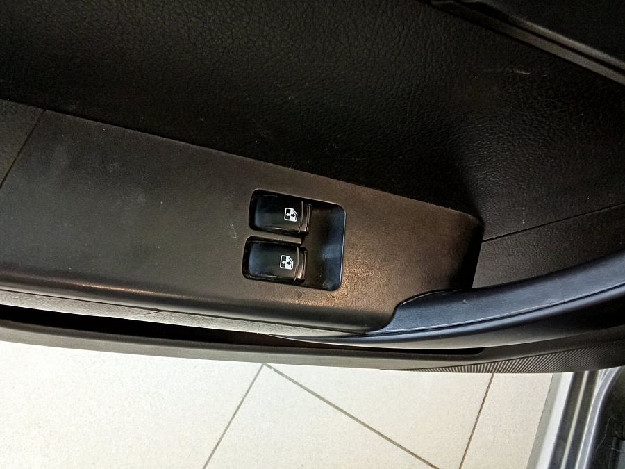 Chevrolet Aveo 1.2 MT (84 л.с.), 2009