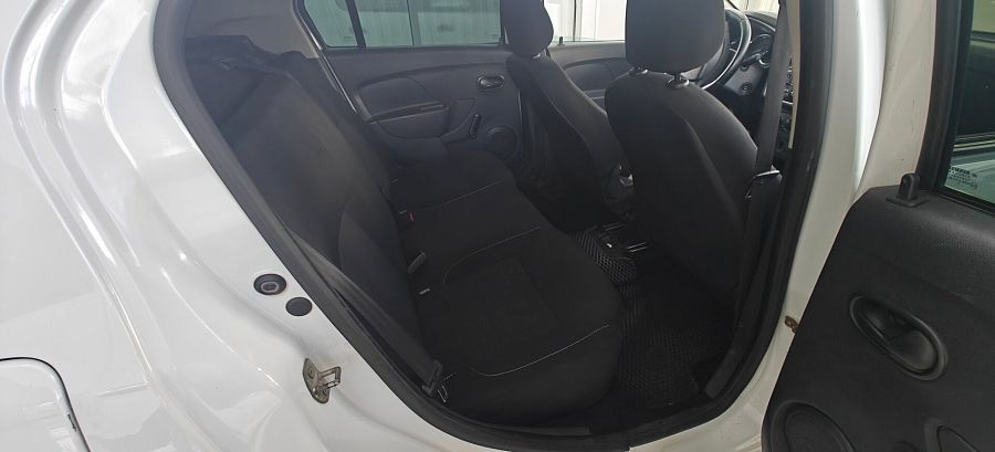 Renault Logan 1.6 MT (82 л.с.), 2016 Renault Logan 1.6 MT (82 л.с.), 2016