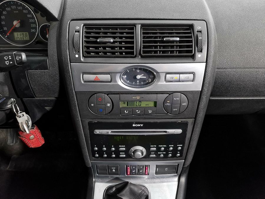 Ford Mondeo 2.0 MT (145 л.с.), 2006
