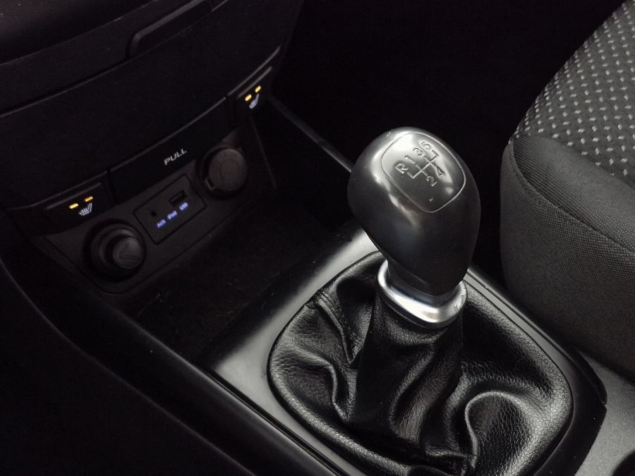 Hyundai i30 1.4 MT (109 л.с.), 2010