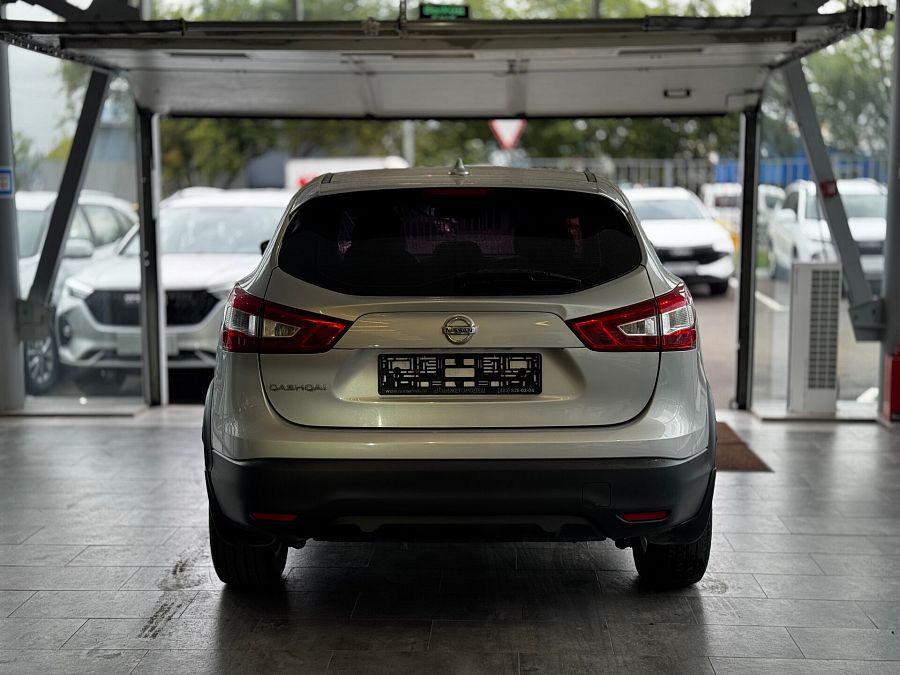 Nissan Qashqai 1.2 MT (115 л.с.), 2017