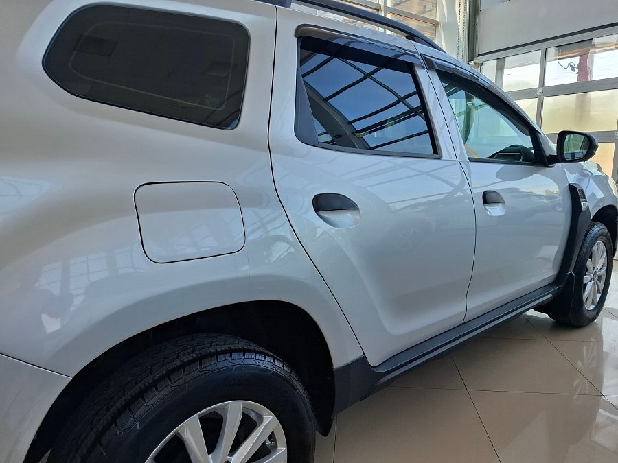 Renault Duster 1.6 MT (117 л.с.) 4WD, 2021
