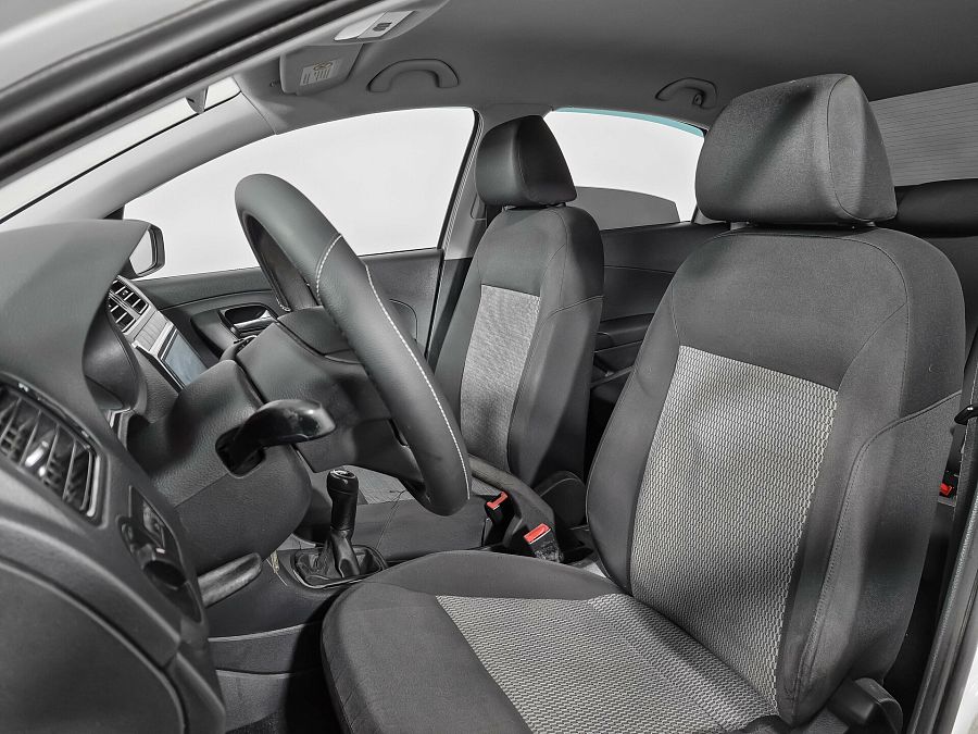 Volkswagen Polo 1.6 MT (105 л.с.), 2011
