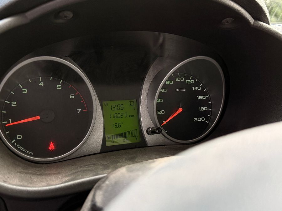 Lada (Ваз) Granta 1.6 AT (98 л.с.), 2014