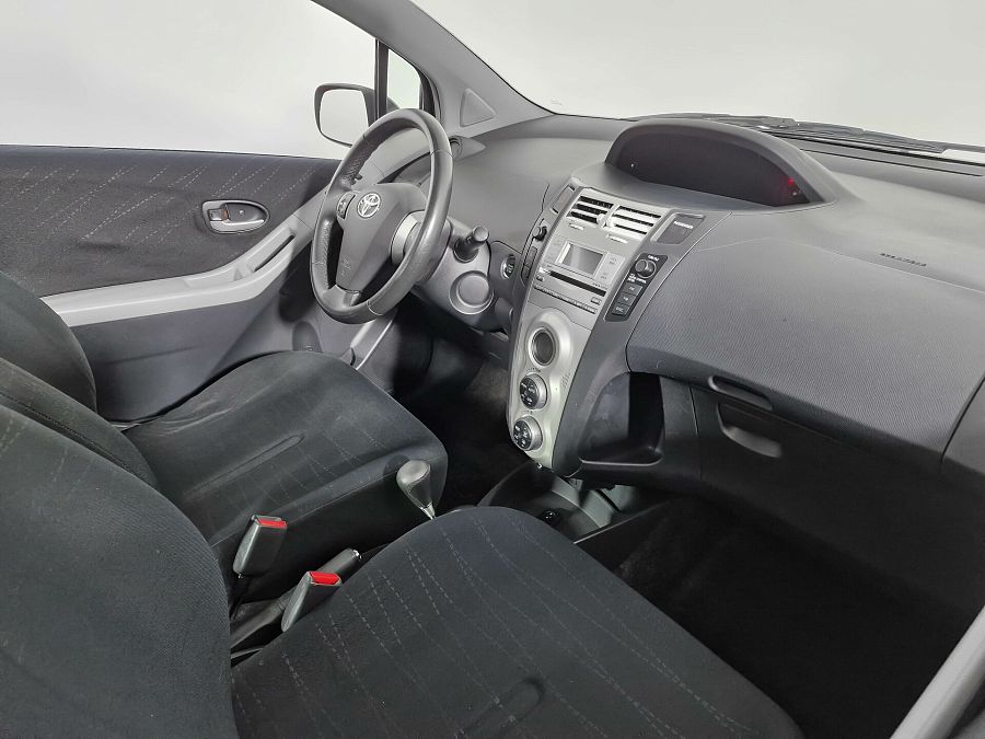 Toyota Yaris Multimode 1.3 AMT (87 л.с.), 2008 Toyota Yaris Multimode 1.3 AMT (87 л.с.), 2008
