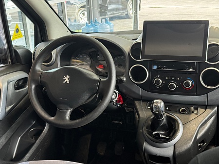 Peugeot Partner 1.6 MT (90 л.с.), 2012