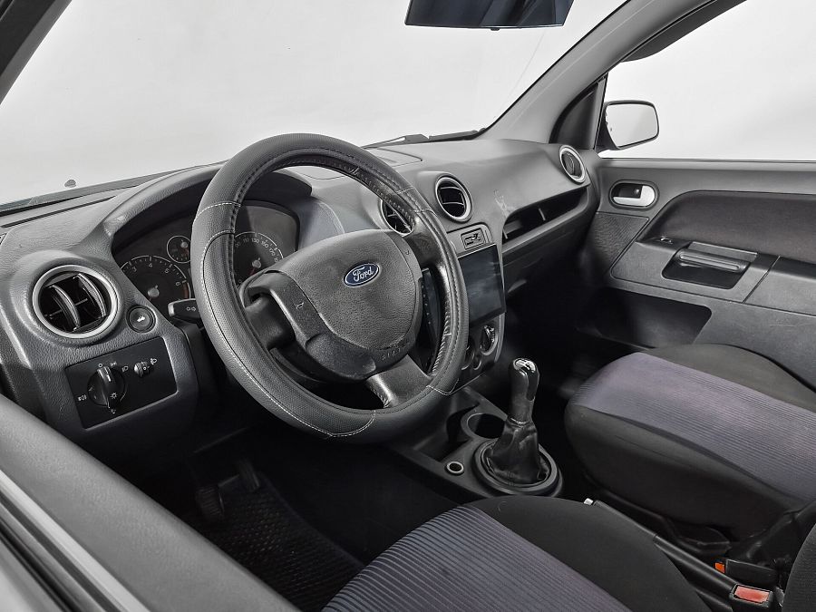 Ford Fusion 1.6 MT (101 л.с.), 2009
