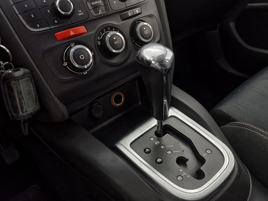 Citroen C4 1.6 AT (120 л.с.), 2012