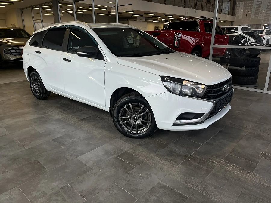 Lada (Ваз) Vesta SW 1.6 MT (106 л.с.), 2019 Lada (Ваз) Vesta SW 1.6 MT (106 л.с.), 2019