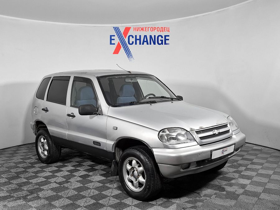 Chevrolet Niva 1.7 MT (80 л.с.) 4WD, 2005 Chevrolet Niva 1.7 MT (80 л.с.) 4WD, 2005