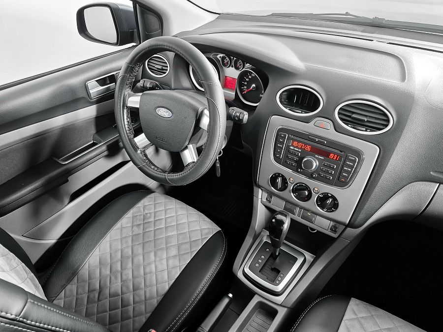 Ford Focus 1.6 AT (100 л.с.), 2010 Ford Focus 1.6 AT (100 л.с.), 2010