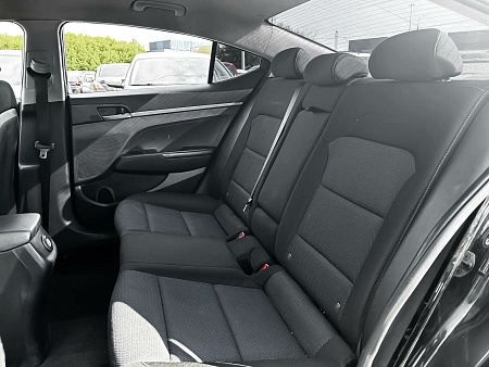 Hyundai Elantra 1.6 MT (128 л.с.), 2018