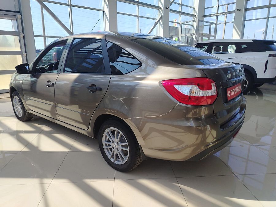 Lada (Ваз) Granta 1.6 MT (87 л.с.), 2020