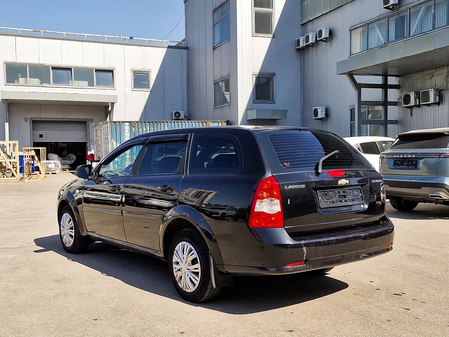 Chevrolet Lacetti 1.6 MT (109 л.с.), 2011