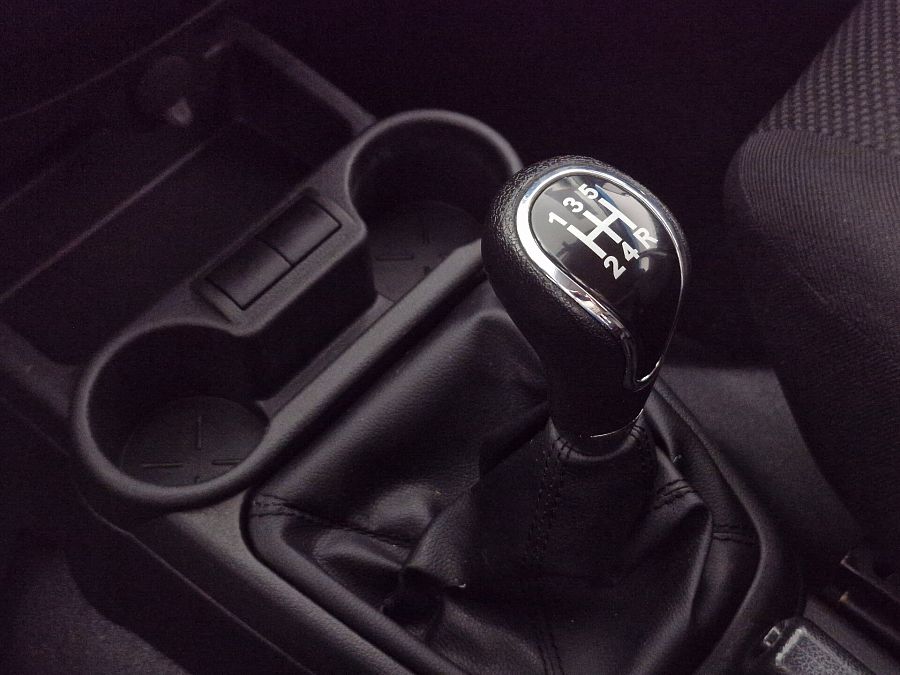 Lada (Ваз) Kalina 1.6 MT (87 л.с.), 2016 Lada (Ваз) Kalina 1.6 MT (87 л.с.), 2016