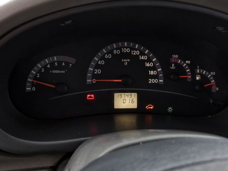 Lada (Ваз) Kalina 1.6 MT (81 л.с.), 2007