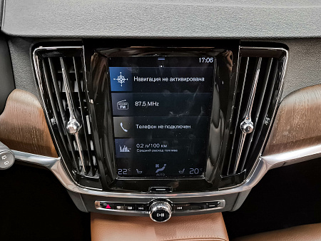 Volvo V90 Cross Country 2.0 AT (249 л.с.) 4WD, 2021 — купить в Нижнем Новгороде