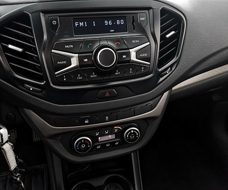 Lada (Ваз) Vesta 1.6 AMT (106 л.с.), 2016 Lada (Ваз) Vesta 1.6 AMT (106 л.с.), 2016 — купить в Нижнем Новгороде